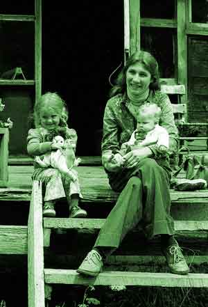 Bonnie Hill & kids